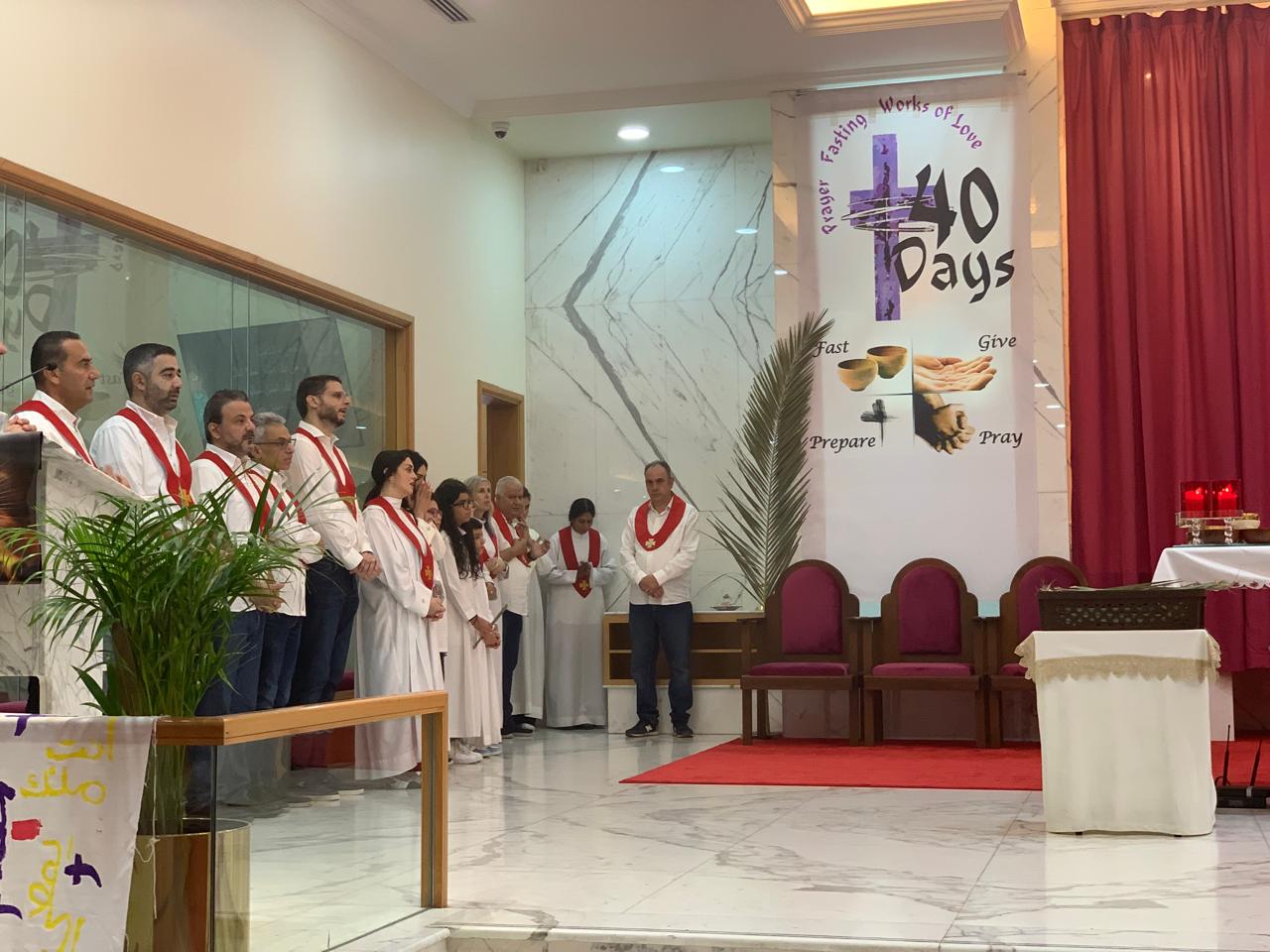 قداس الشعانين في دبي.