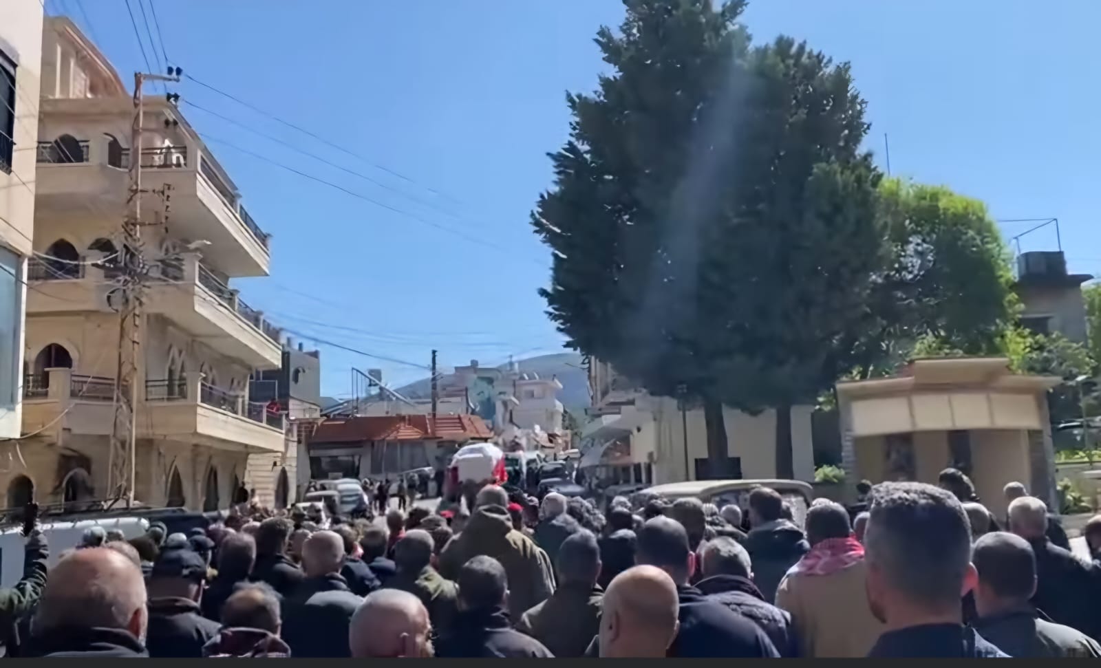 من مراسم تشييع المعاون أول الشهيد فادي الجاسم (ميشال حلاق)