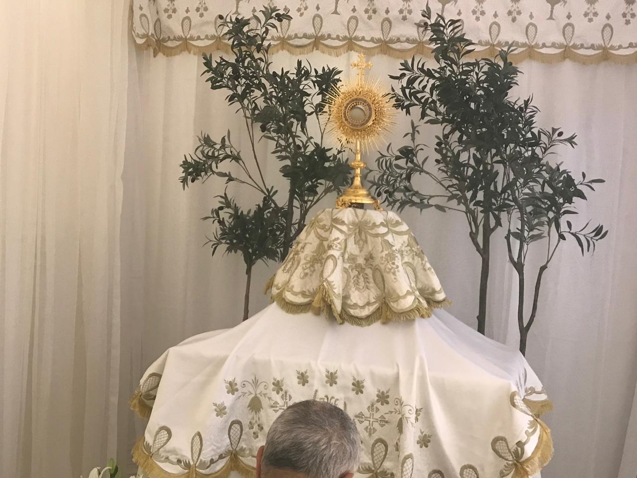 القربان المقدّس. (طوني فرنجية)