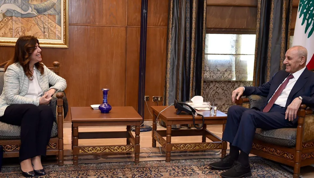 لبنان... الوزيرة بايراقداريان عرضت مع الرئيس برّي مبادرتها لتوحيد العائلة الرياضية