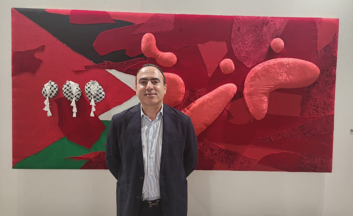 القيّم على غاليري المغرب في