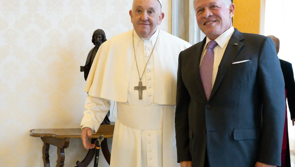 ملك الأردن عن البابا فرنسيس: رجل السلام الذي حظي بمحبة الشعوب لطيبته وتواضعه