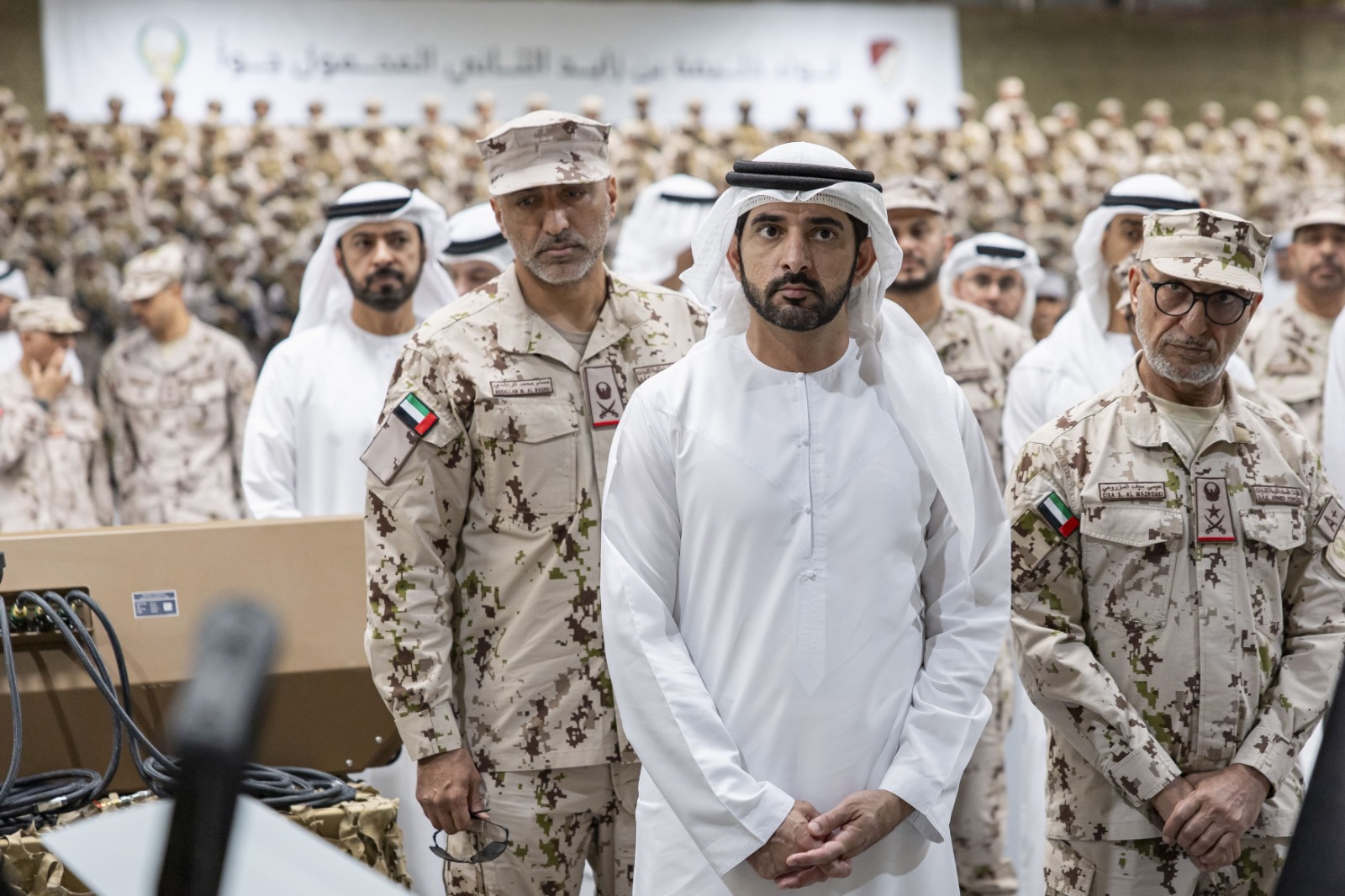 الوفد المرافق لمحمد بن زايد. (وام)