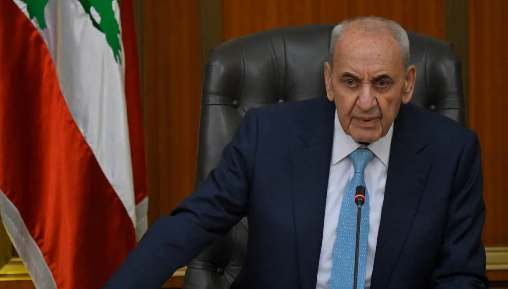 جلسة متوترة وخطابات طائفية في مجلس النواب... إقرار السرية المصرفية وترحيل اقتراحات البلديات