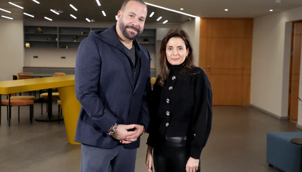 سامر حليمة في "بودكاست مع نايلة": "أحلامي لا تنتهي... وأبيع ما خلقه الله" (فيديو)