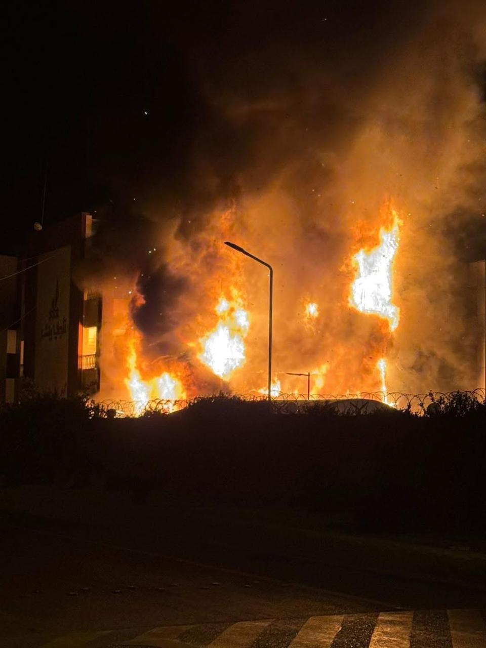 حريق المنتجع.