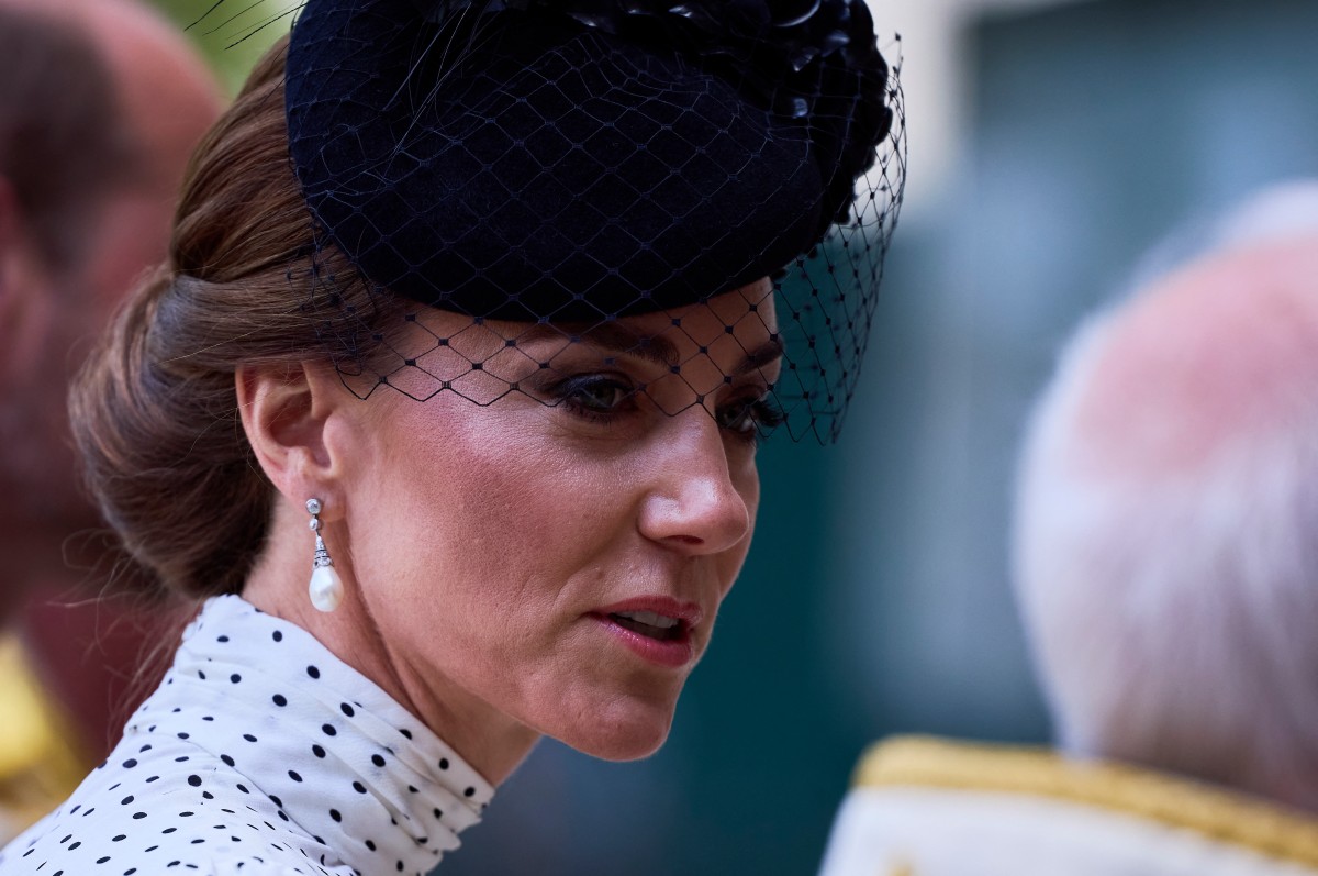 أميرة ويلز كيت ميدلتون في الذكرى الثمانين ليوم النصر في وستمنستر أبي (أ.ف.ب)