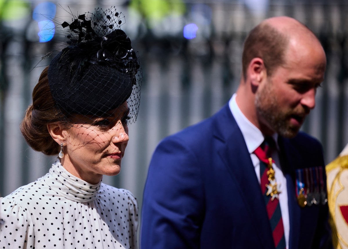 إطلالة الامير ويليام إلى جانب كيت في الذكرى الثمانين ليوم النصر في وستمنستر أبي (أ.ف.ب)