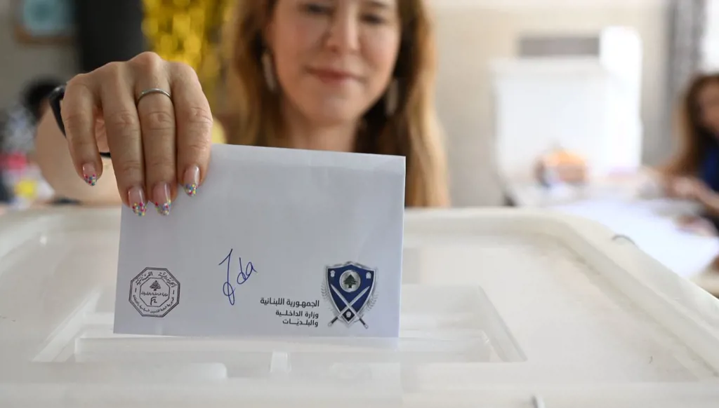 هل أدّت الانتخابات إلى اندثار التيار المدني في لبنان؟
