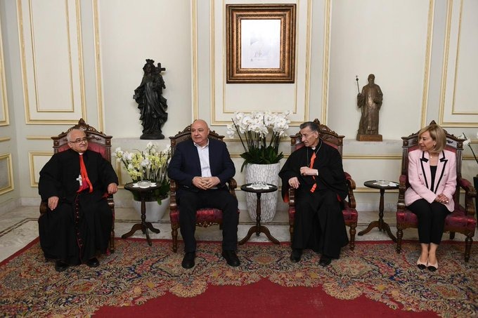 عون والسيدة الأولى في بكركي. (رئاسة الجمهورية)