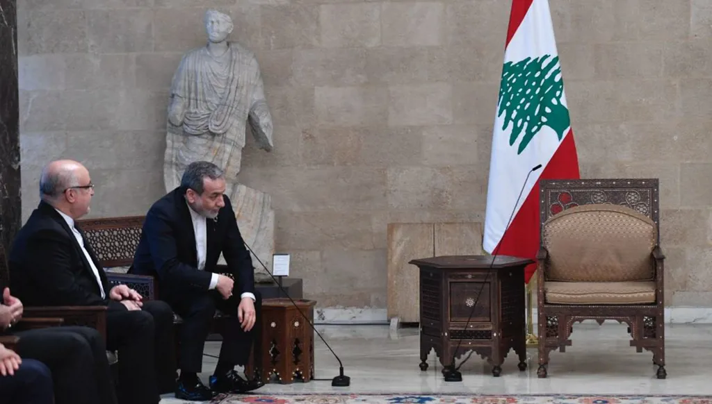 لودريان "راجع" ويمهّد لمؤتمر إعادة الإعمار... عراقجي يحمل عرضاً لصفحة جديدة "بلا تدخل"