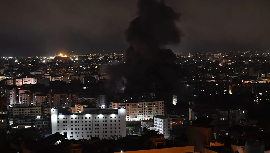 صباح "النهار": أورتاغوس المتورطة "وحروب الرهانات" اللبنانية... ترامب وأوهام "حماس"