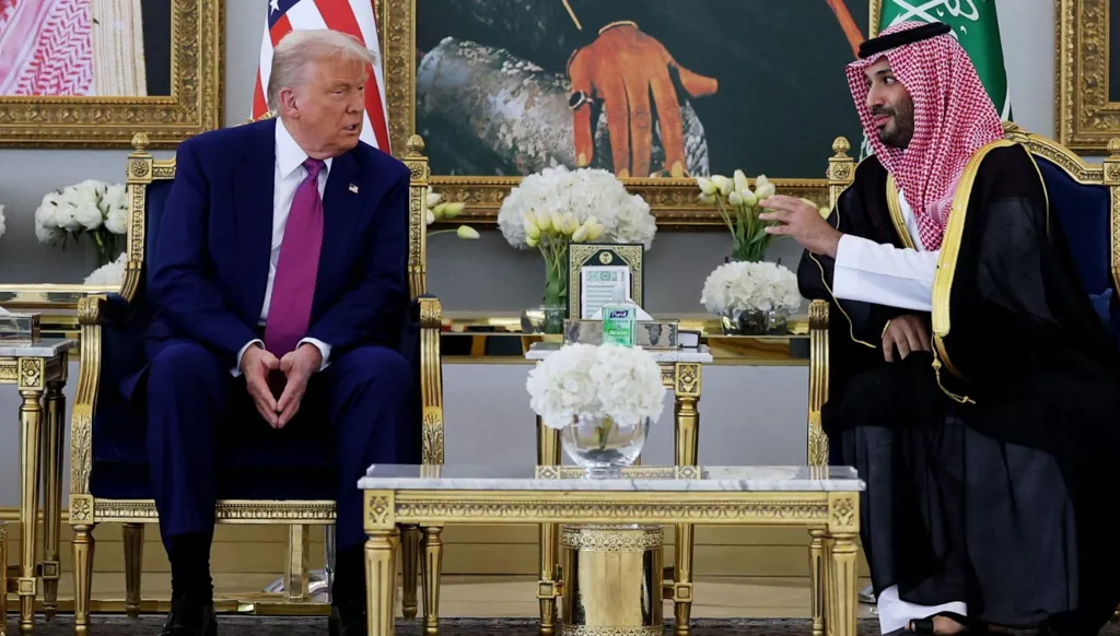 ولي العهد السعودي والرئيس الأميركي يبحثان العمليات العسكرية الإسرائيلية ضد إيران