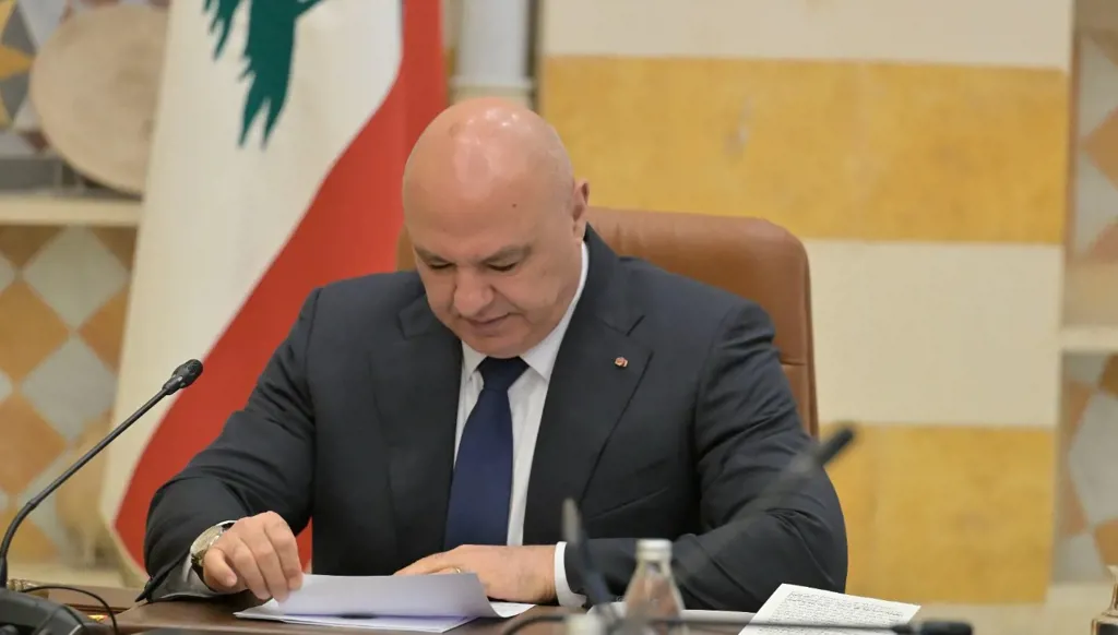 عون: نأمل ألا يؤثر الوضع الإقليمي على الفرص المتاحة أمام لبنان