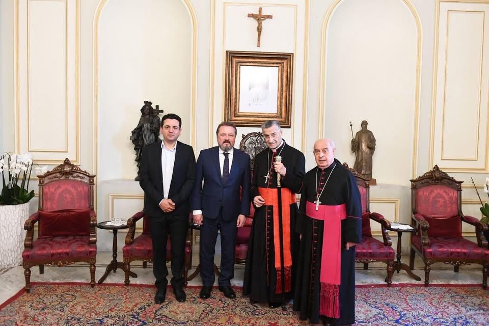 من لقاءات الراعي في بكركي.