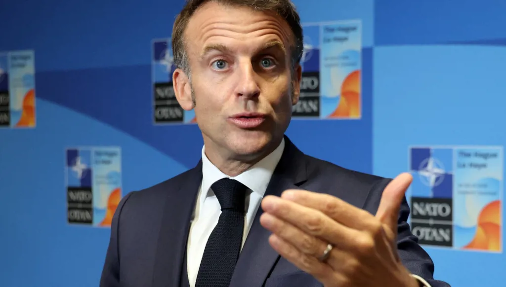 ماكرون: أبلغت نتنياهو بضرورة احترام وقف إطلاق النار مع إيران