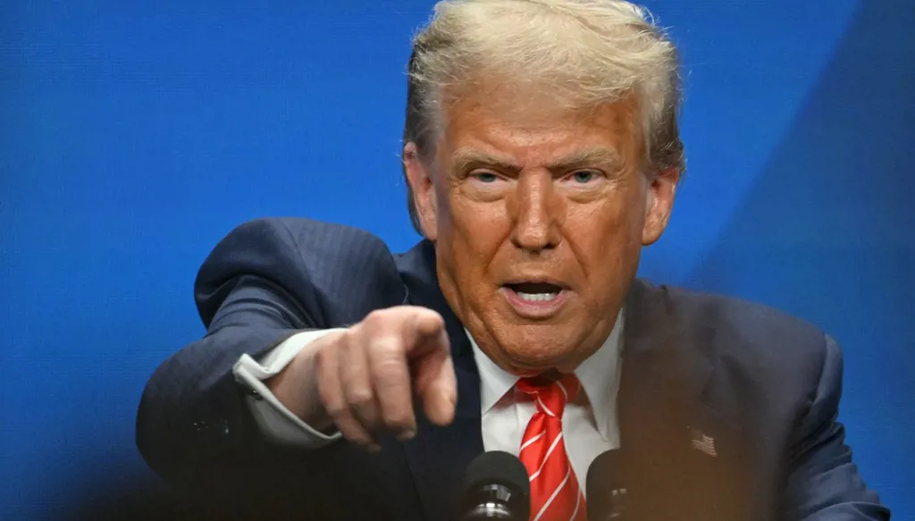 أول تعليق من البيت الأبيض على مزاعم خامنئي بالنصر... وإسرائيل: كنا سنغتاله لو استطعنا