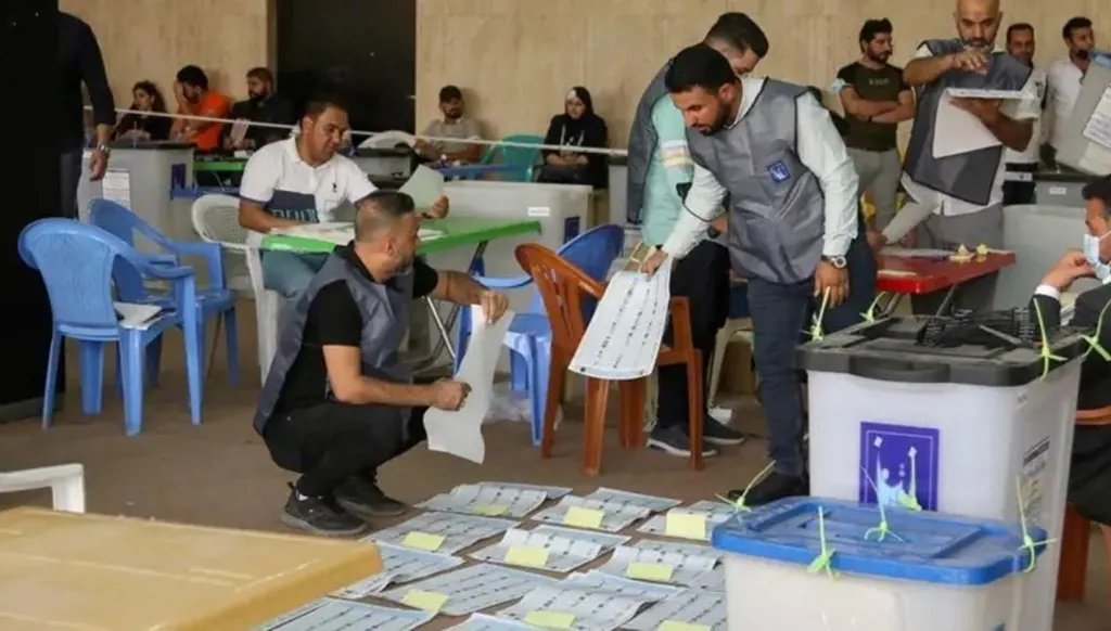 الانتخابات العراقية المقبلة... مشهد مأزوم تحكمه قوى المال والنفوذ