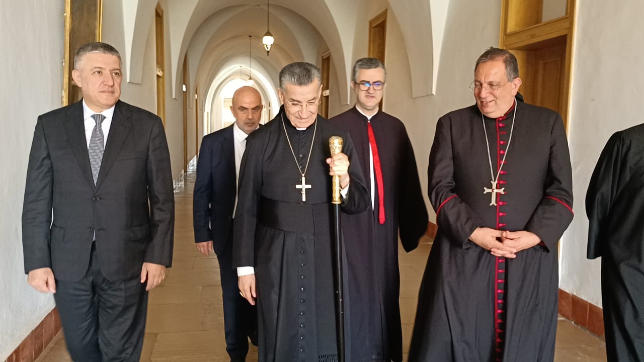 الراعي وزواره في الديمان (النهار).
