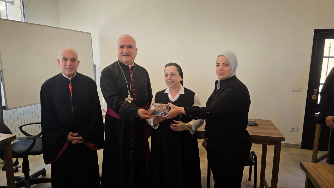 من اللقاء الإعلامي (لينا اسماعيل).