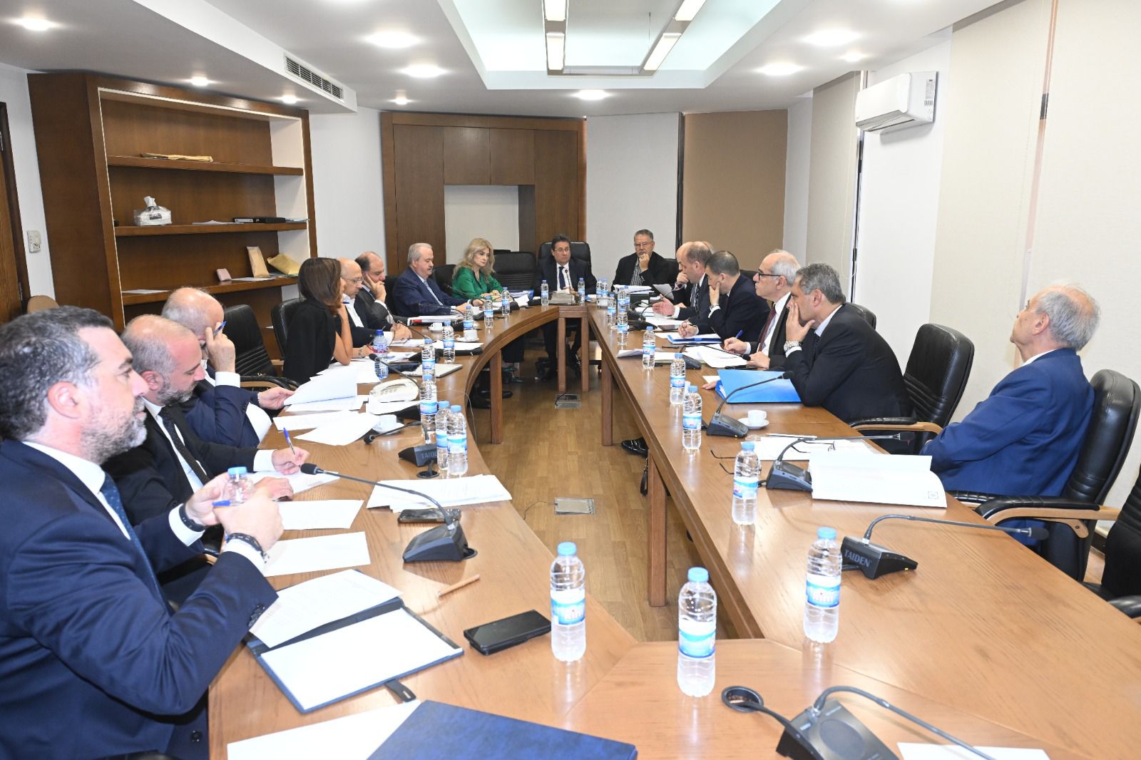 اللجنة الفرعية المنبثقة عن لجنة المال والموازنة (النهار)