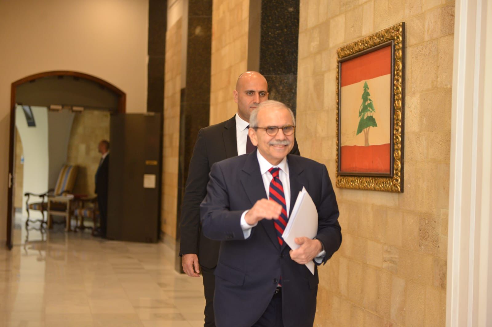 نواف سلام (حسام شبارو).