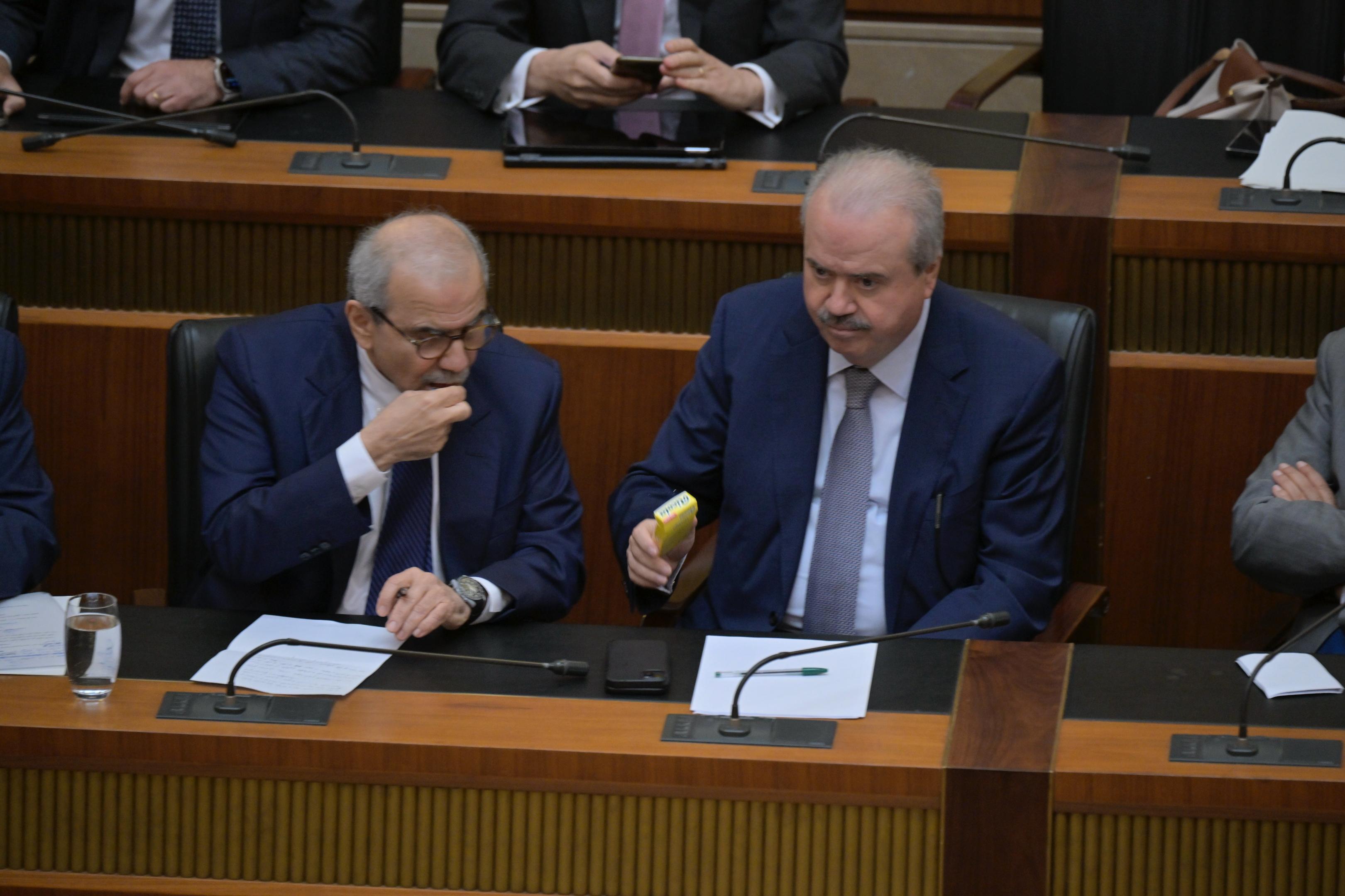 الرئيس نواف سلام والوزير ياسين جابر (نبيل اسماعيل).