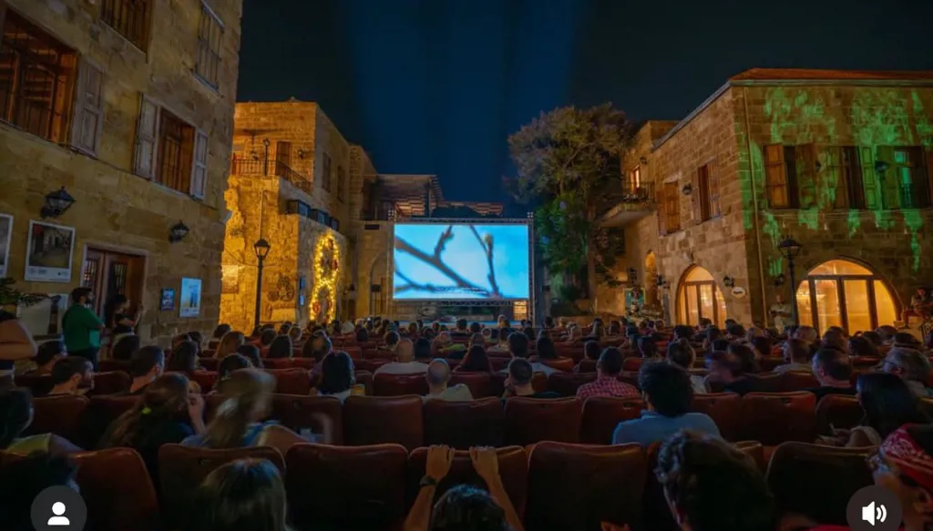 مهرجانات البترون 2025... بزري وبحر وموسيقى وسينما بلا فوشار