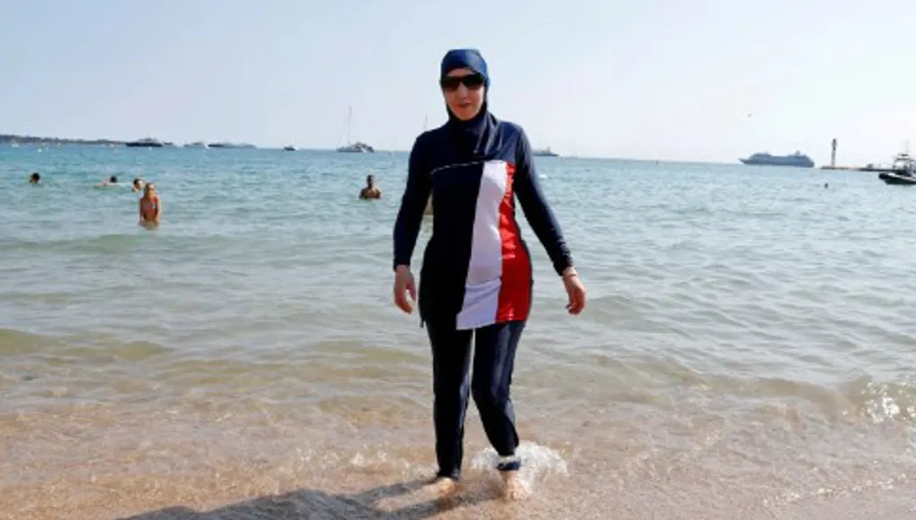 البوركيني يعود إلى جنوب فرنسا