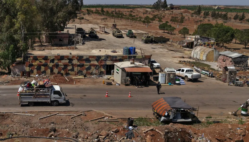 مقاتلون من بدو سوريا يشنون هجوماً جديداً على مقاتلين دروز في السويداء