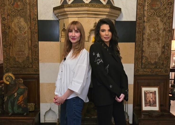 ديامان بو عبود في “بيت الشاعر“ مع ميشيل تويني.