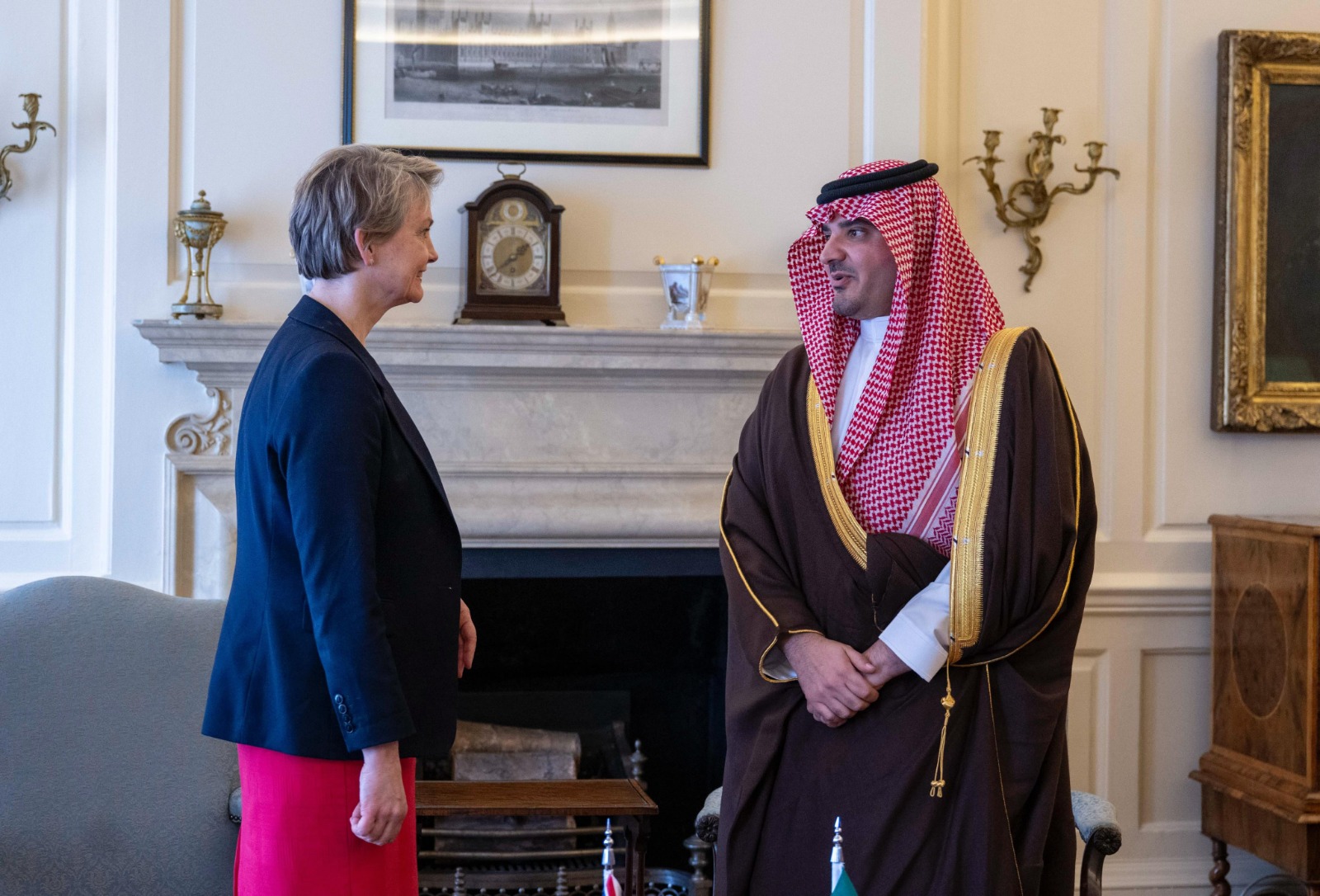 الوزير السعودي ونظيرته البريطانية. (إكس)