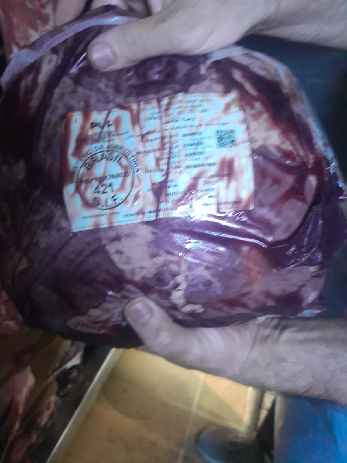 إقفال ووضع الأختام على ملحمتين في منطقتي المزرعة والمصيطبة.