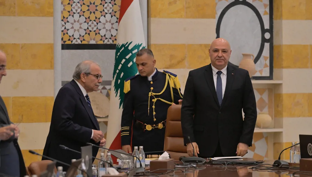 الدولة "زانتها بميزان الذهب" والحزب "لن ينتحر"