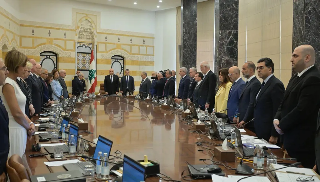 لبنان: طهران تخاطب العالم من بيروت