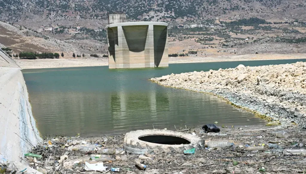 بحيرة القرعون (أرشيفية)