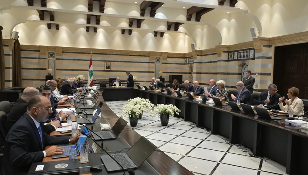 بالصور - جلسة لمجلس الوزراء اللبناني