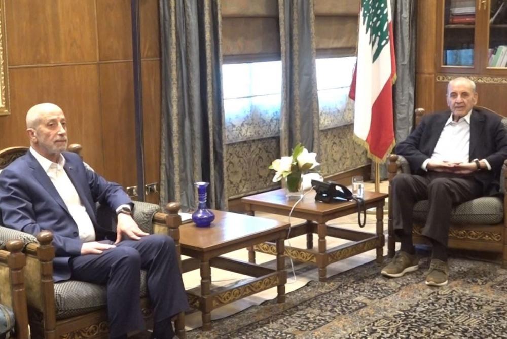 نبيه بري وأندريه رحال. (مواقع)