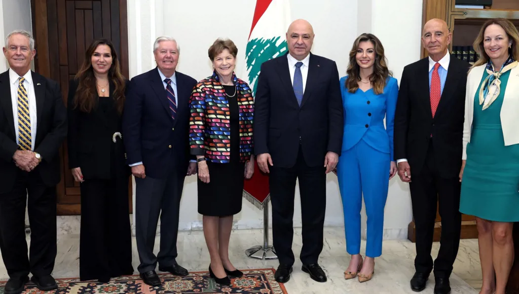 عون يؤكد الالتزام بإعلان 27 ت2... توم برّاك: إسرائيل لا تريد احتلال لبنان