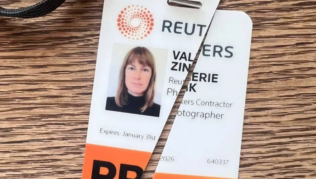 استقالة مصوّرة كندية من "رويترز" اعتراضاً على "دور الإعلام الغربي في تبرير قتل الصحافيين"