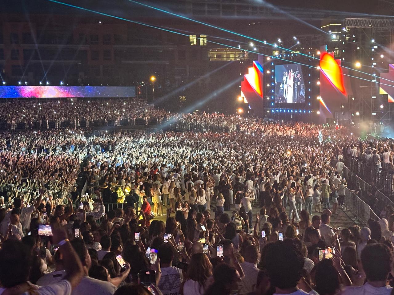 حفل الفنان عمرو دياب في بيروت (النهار)