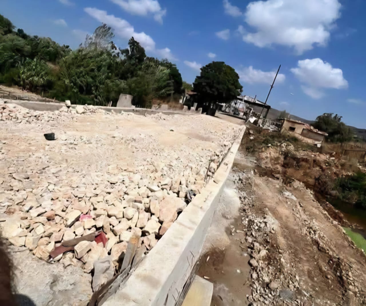 أعمال الترميم (النهار).