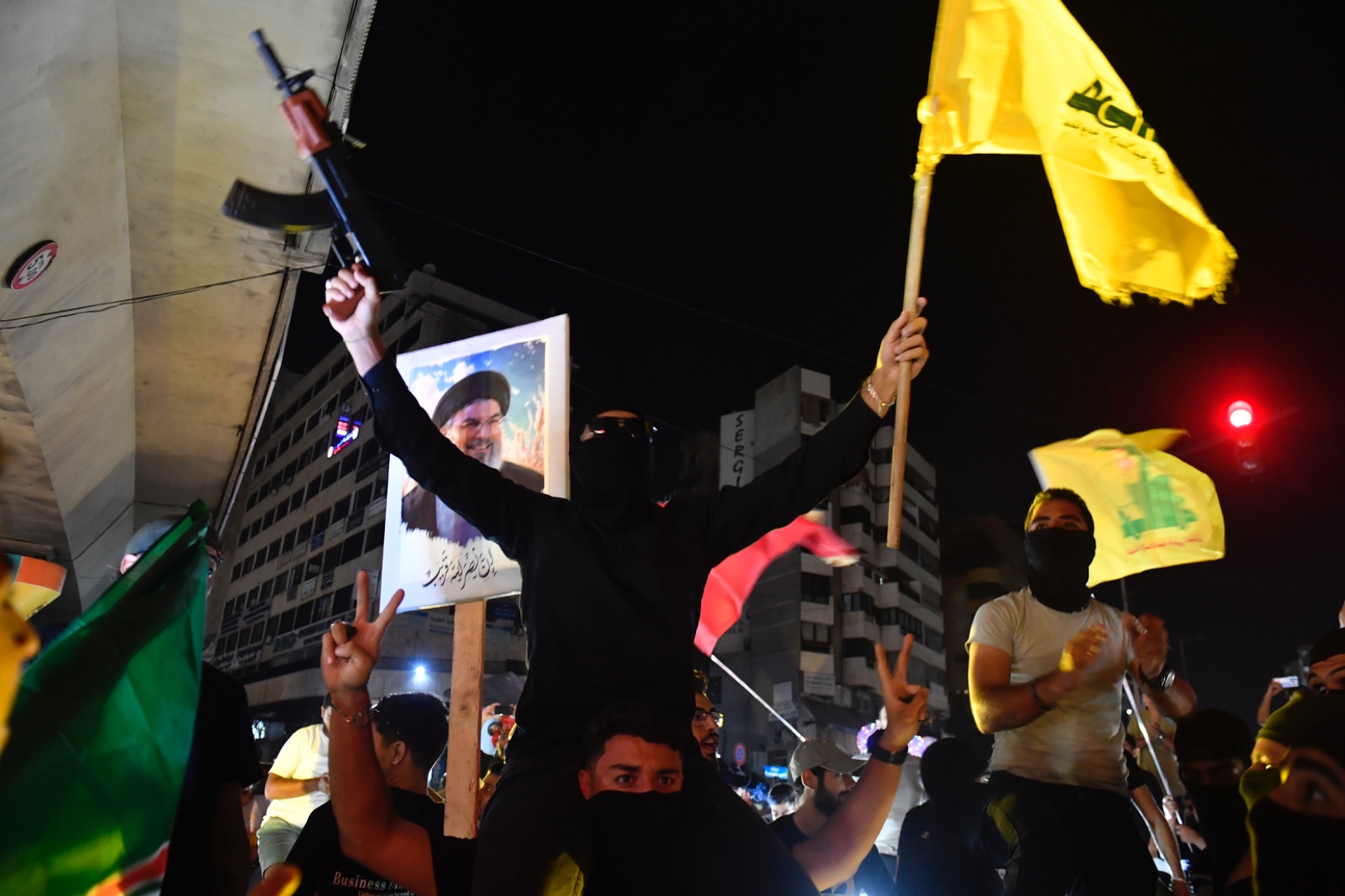 مسيرات لمناصري حزب الله وحركة أمل (حسام شبارو)