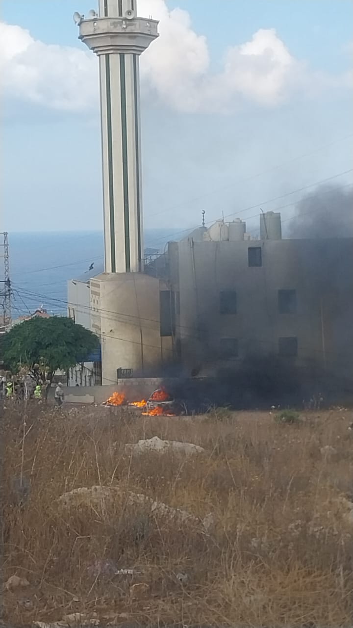 غارة من مسيّرة إسرائيلية على بلدة الجية في لبنان (مواقع التواصل).