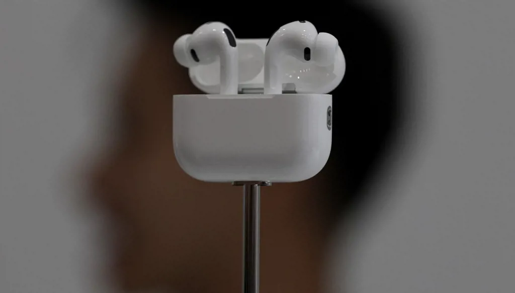 كل ما تحتاج معرفته عن "AirPods Pro 3"