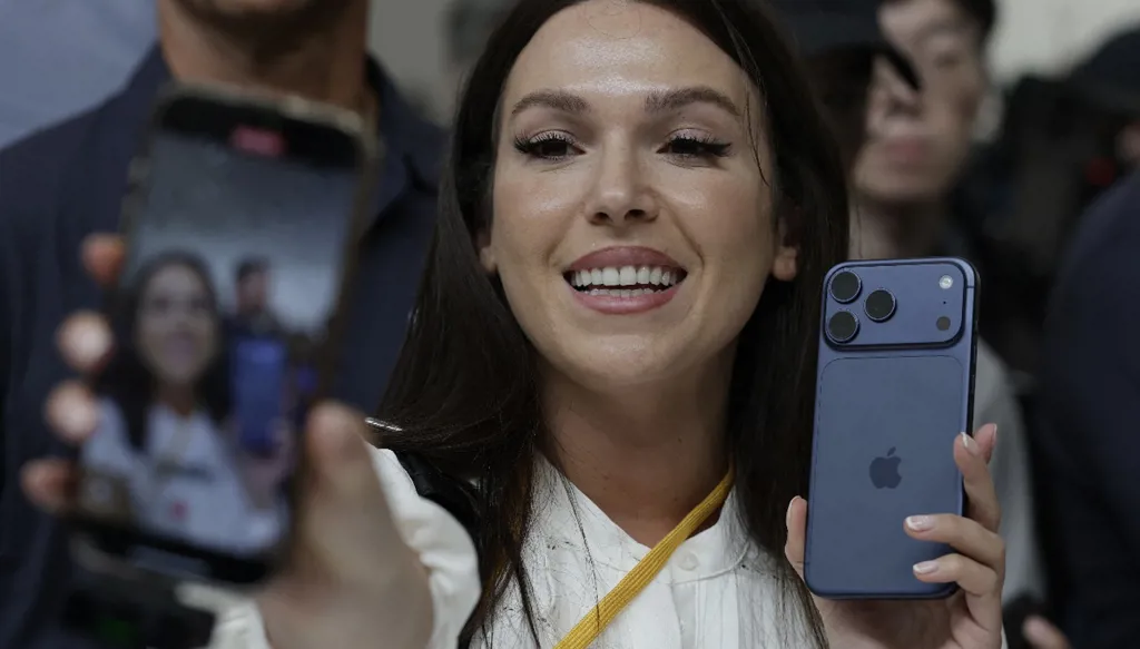 منتجات "أبل" الجديدة وأسعارها (صور)