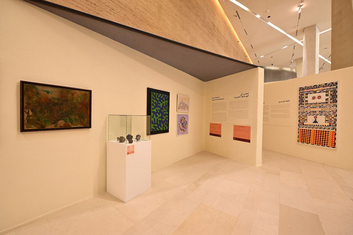 جانب من المعرض.