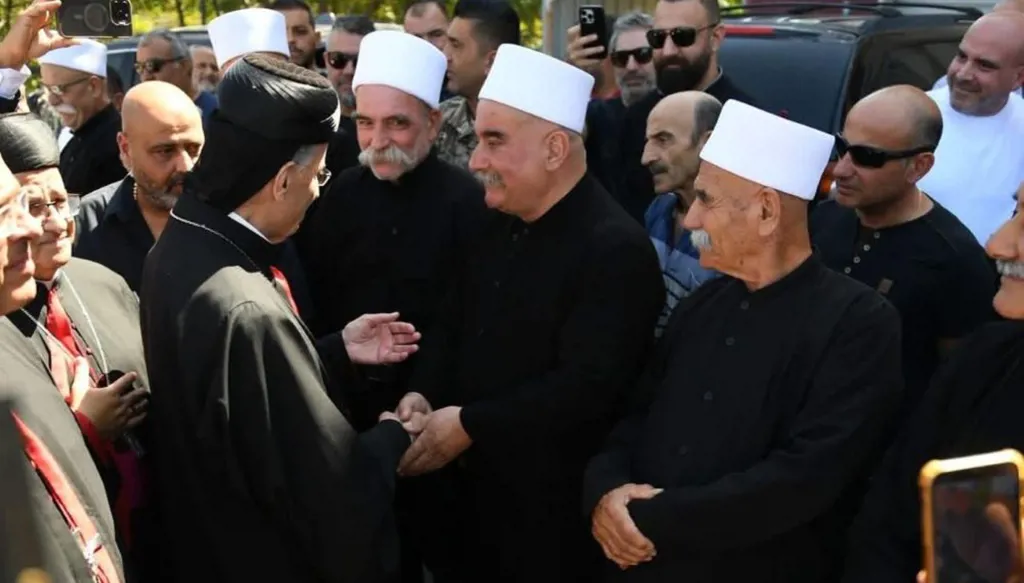 التأزّم على مسارَين في انتظار أهل الحكم... الراعي في قلب الجنوب: إخوة الصمود