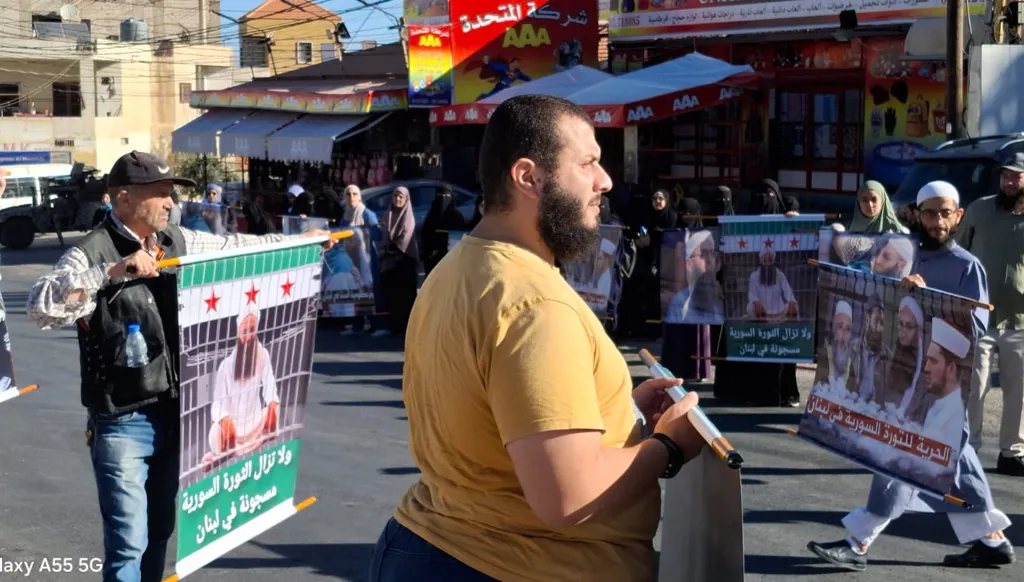 وفد سوري يعبر نقطة المصنع باتجاه بيروت... والمرحلة الثالثة من عودة النازحين الخميس