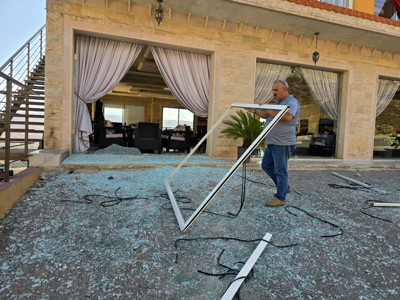 صاحب صالة الأفراح في النبطية (أحمد منتش)